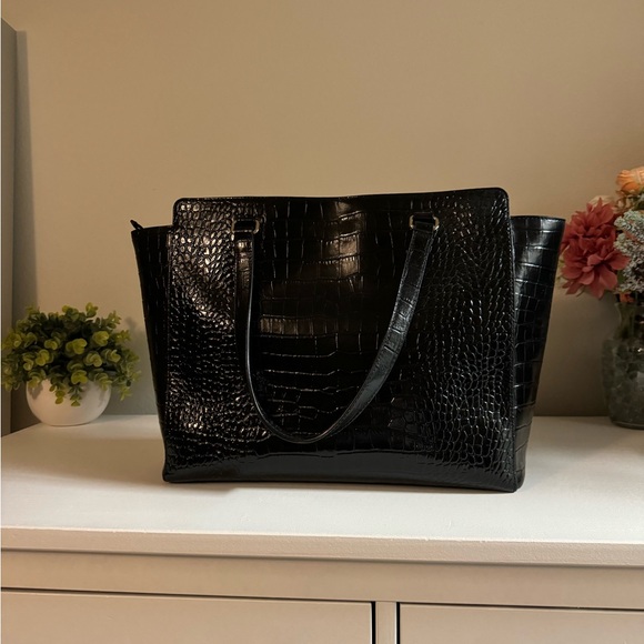 Kate Spade Elissa Bristol Large Black Croc Tote Bag - Like New with No Flaws! ♠️ - Picture 5 of 12